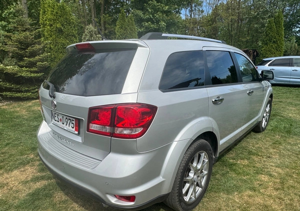 Fiat Freemont cena 42900 przebieg: 189000, rok produkcji 2013 z Czerniejewo małe 529